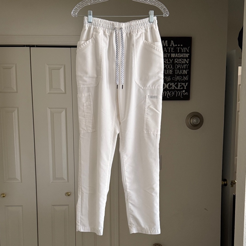 Jaanuu White Drawstring Cargo Scrubs
